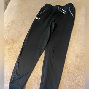 Under Armour youth athletic pants size Youth XL